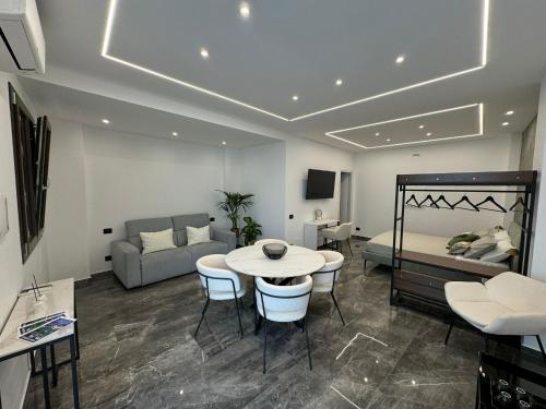 Gra' Suite Deluxe — 4-Star Luxury Hotel in Terrasini, Italy
