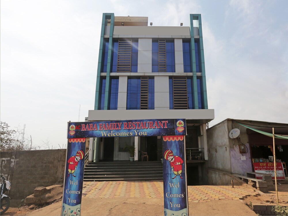 Oyo 12479 Hotel City Shine — Raipur