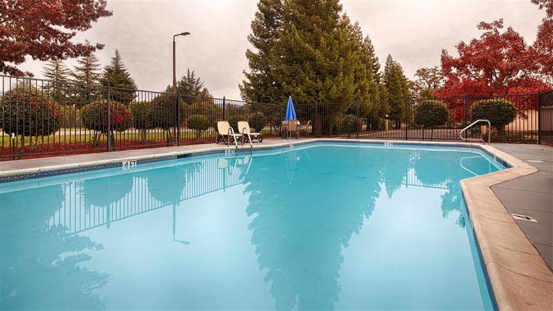 Best Western Orchard Inn - photo 20