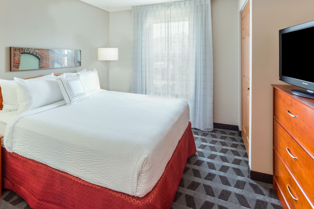 TownePlace Suites by Marriott Minneapolis West StLouis Park - photo 5