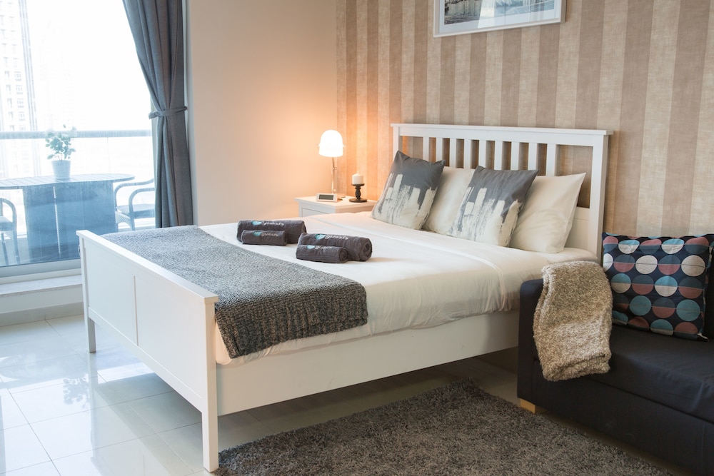 HiGuests Vacation Homes Botanica — 4-Star Luxury Hotel in Dubai, United Arab Emirates