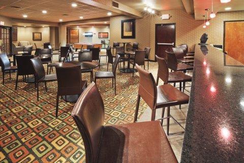 Holiday Inn Norman - photo 12