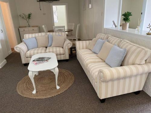 The Old Flour Mill Apartment — 4-Star Luxury Hotel in Narrabri, Australia