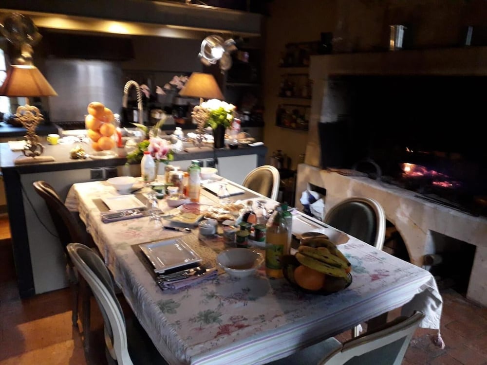 Chambres d'Hôtes Le Mouton — 4-Star Luxury Hotel in Angers, France