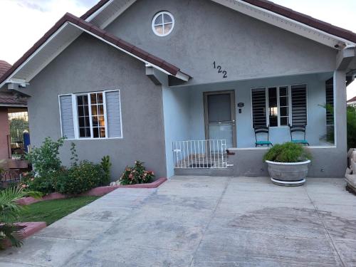 Soleil Hartland 122 in Saint Ann's Bay, Jamaica