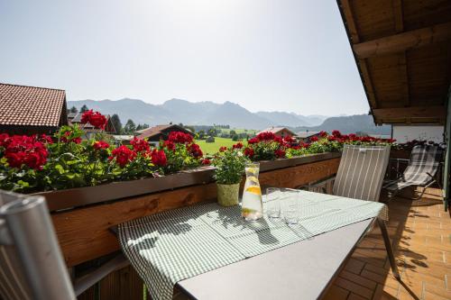 Alp Chalets — 4-Star Luxury Hotel in Bolsterlang, Germany
