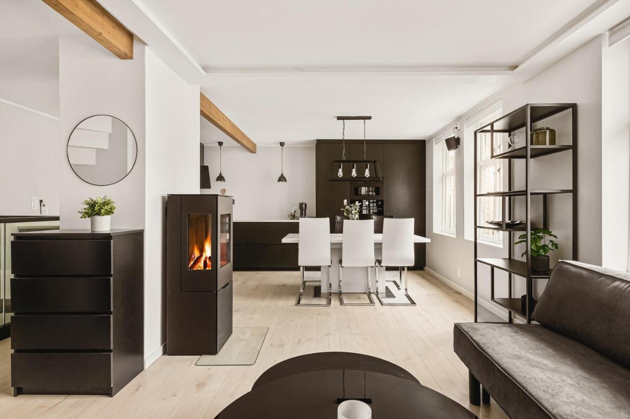 Bryggen Hideaway I Lux Feeling & Private Patio — 4-Star Luxury Hotel in Bergen, Norway