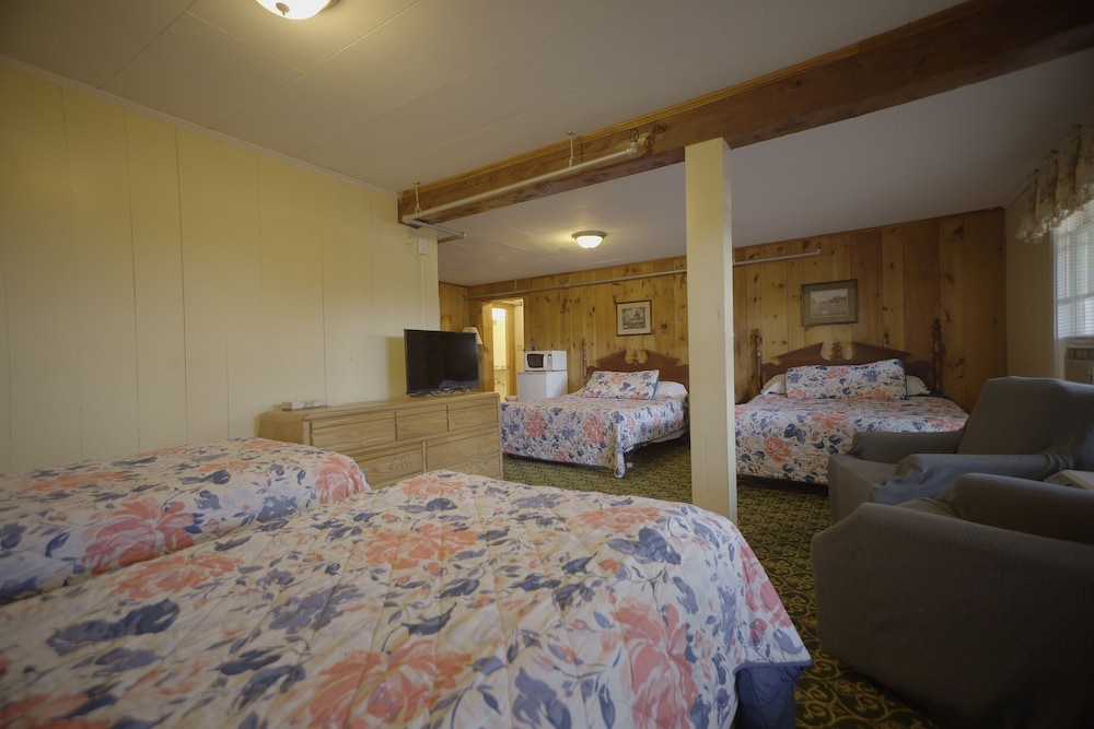 Betty Doon Hotel - photo 55
