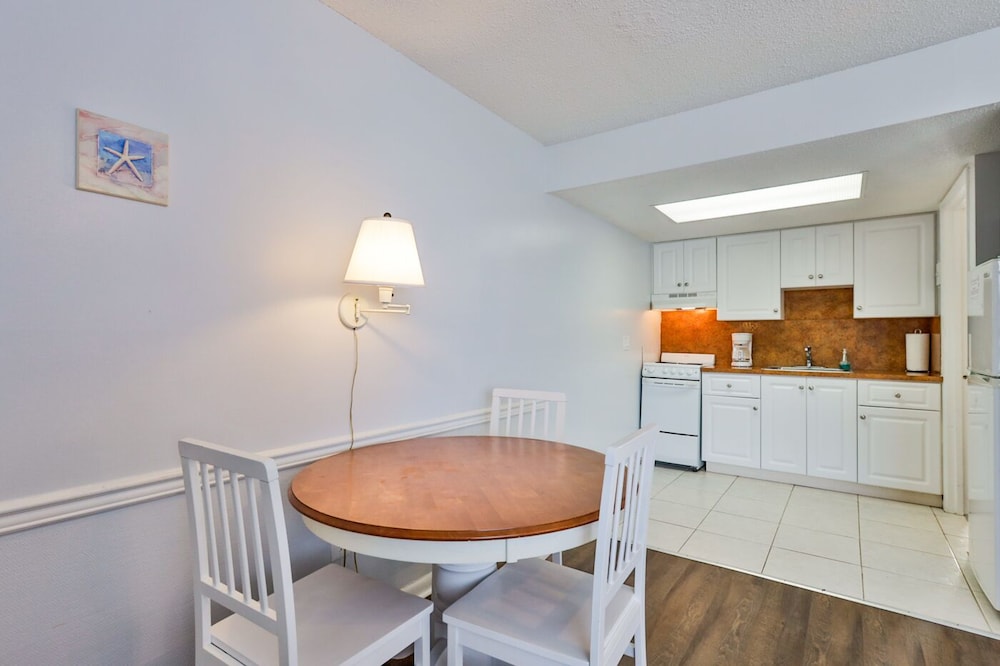 Coastal Waters Inn - photo 72