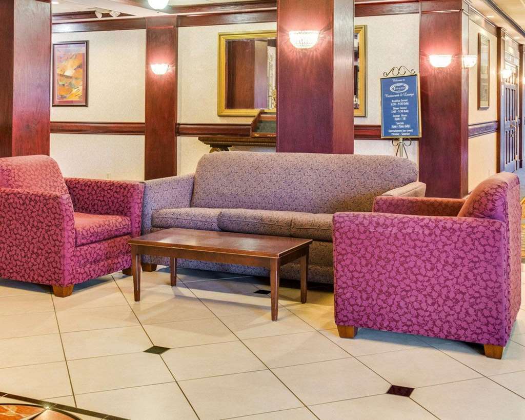 Clarion Inn Fredericksburg North - photo 3