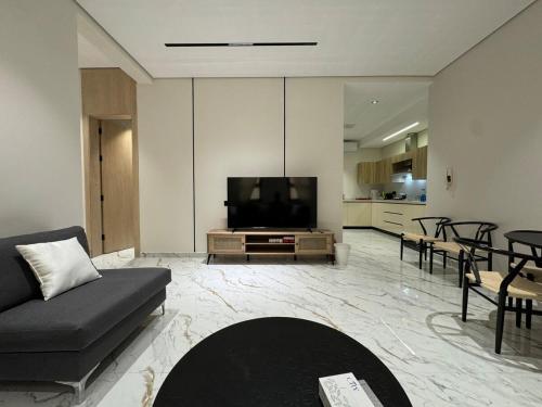 3 Bedroom Ground Floor Apartment 2B — 4-Star Luxury Hotel in Riyadh, Saudi Arabia