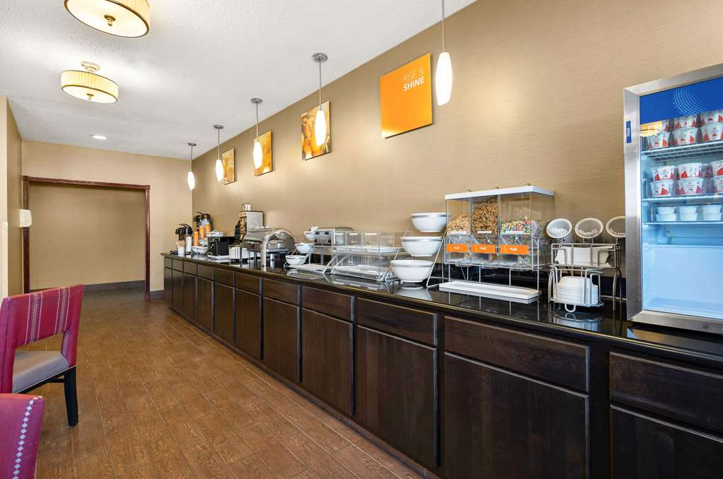 Comfort Inn Near Ouabache State Park - photo 61