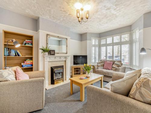 Cherry Blossom - carbon neutral hotel in Skegness