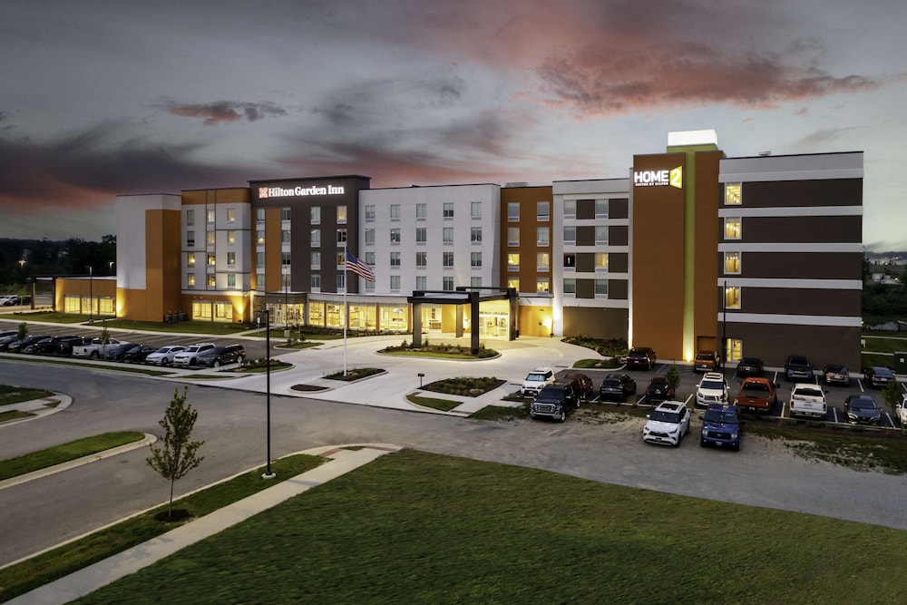 Home2 Suites by Hilton Fort Wayne North - photo 22
