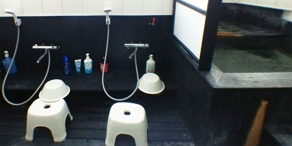 Minshuku inn Shirahama Uminoyado in Shirahamacho-Usazakiminami, Japan