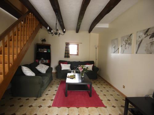 GArte Poire Les GArtes de la Lohuas — 4-Star Luxury Hotel in Les Champs-Geraux, France