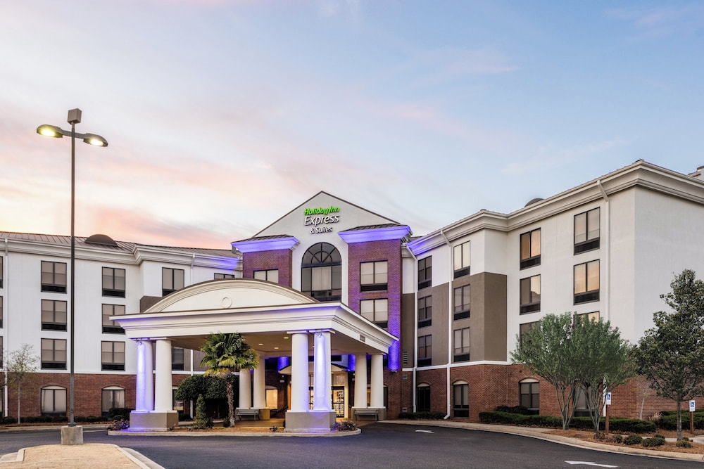 Holiday Inn Express & Suites Flowood by IHG - photo 68