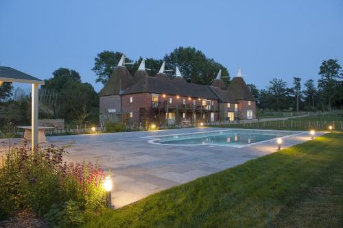 Goudhurst Oast By Bloom Stays — Goudhurst