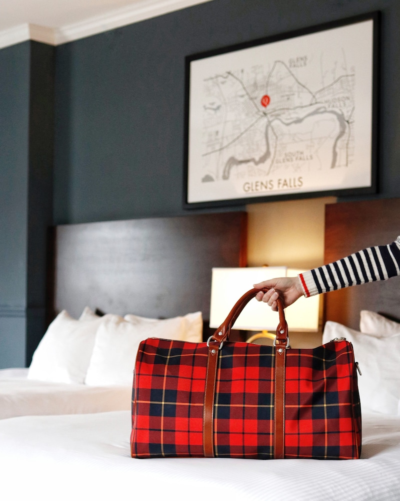 The Queensbury Hotel - photo 4