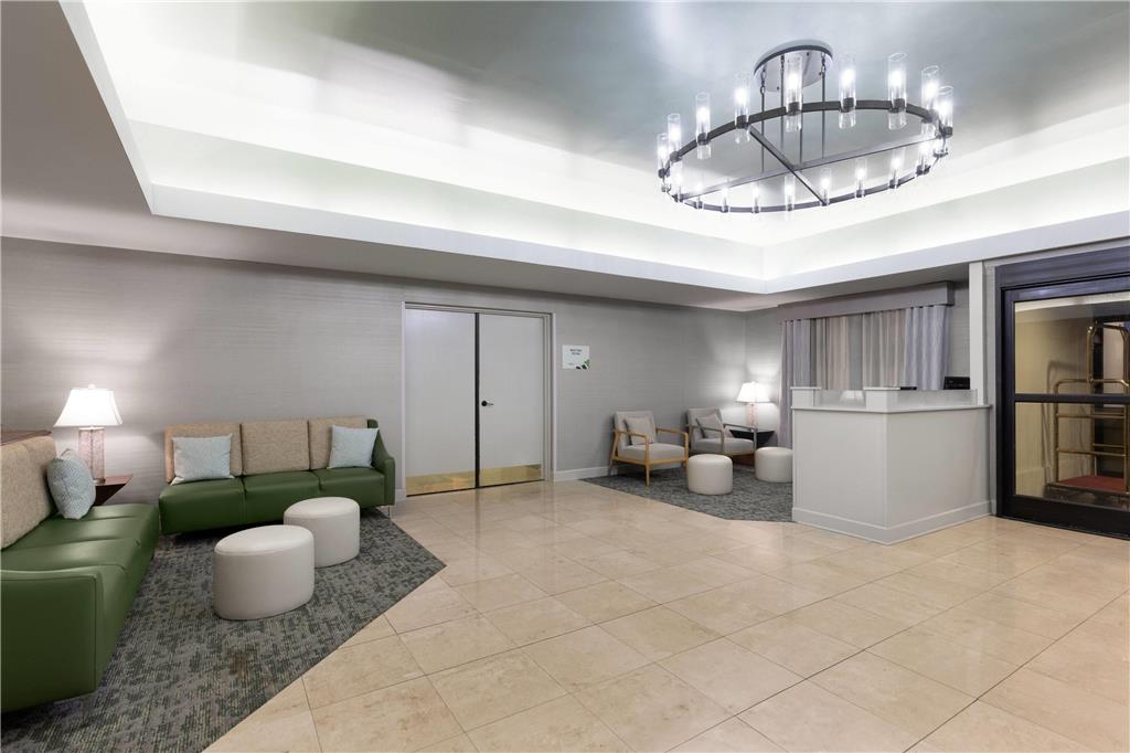 Wingate by Wyndham Greensboro Coliseum - photo 7