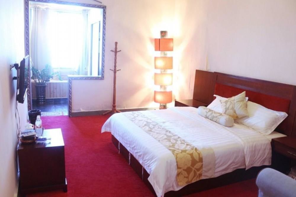 Yangshuo Paradise Hotel in Yangshuo, People's Republic of China