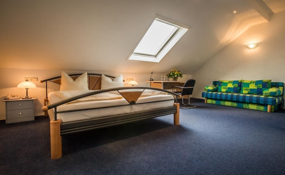 Landhotel Weißer Hahn — Wemding — photo 5