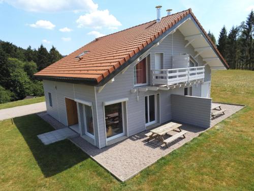 Gite Neuf Au Calme Pres De Gerardmer Avec Terrasse Et Balades En Foret Fr 1 589 217 — Le Tholy