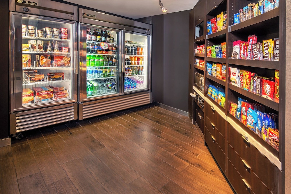 Courtyard by Marriott Dunn Loring Fairfax - photo 17