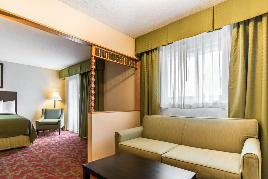Quality Inn Shelburne Burlington - photo 19