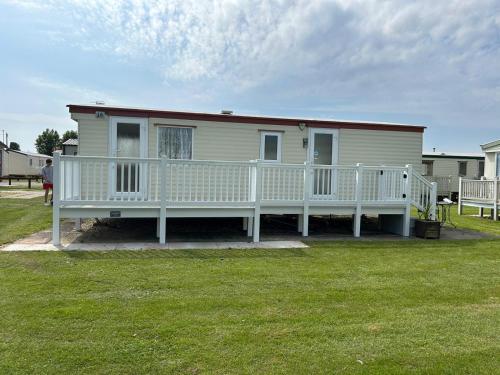 6 Berth Caravan S18 Golden Palm in Chapel Saint Leonards, United Kingdom