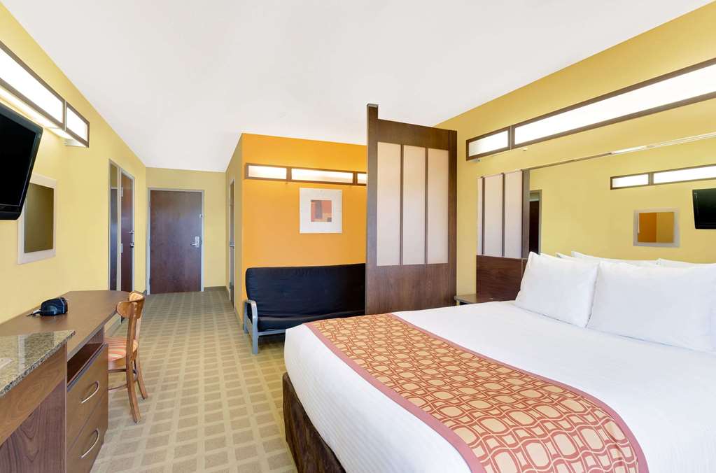 Microtel Inn & Suites by Wyndham Princeton - photo 8