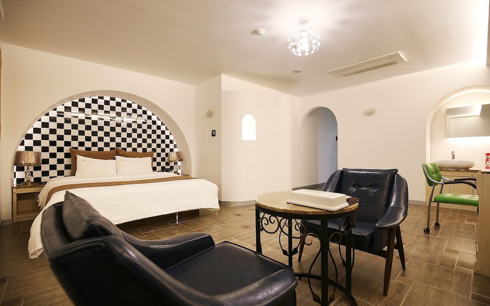 Cheongju Dubai Self Check in Motel in Cheongju-Si, South Korea