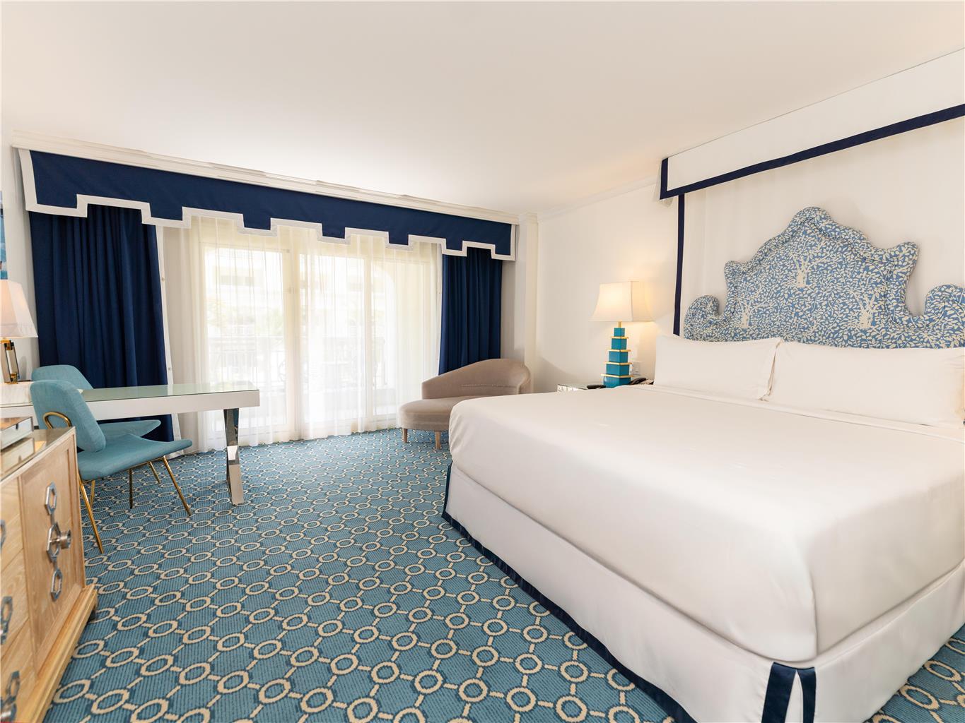 Eau Resort & Spa - photo 11
