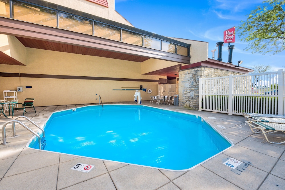Red Roof Inn Columbus Grove City - photo 22