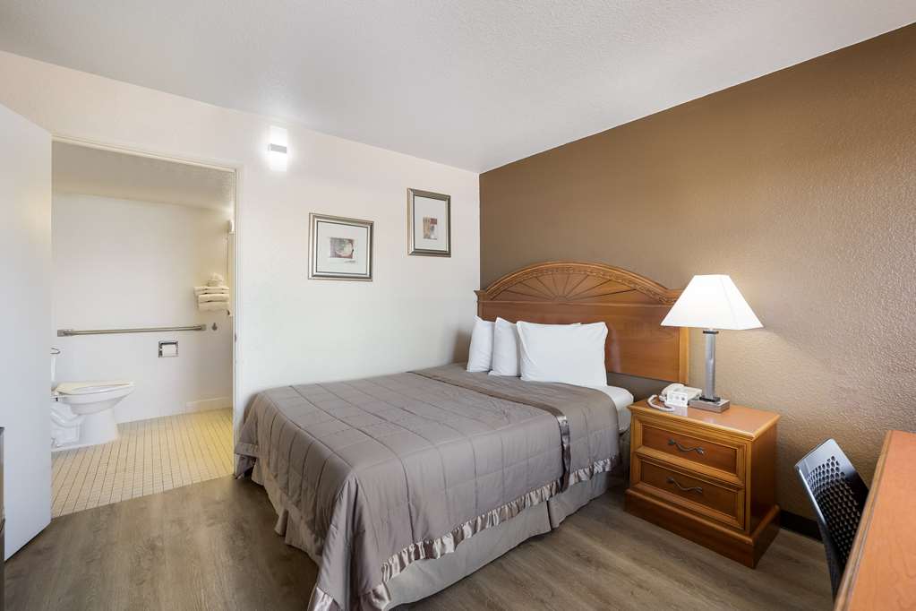Knights Inn Sierra Vista - photo 13