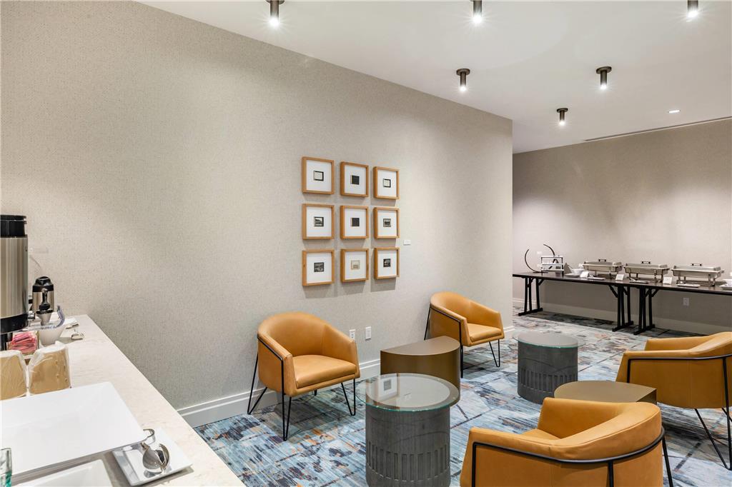 Cambria Hotel New Haven University Area - photo 57