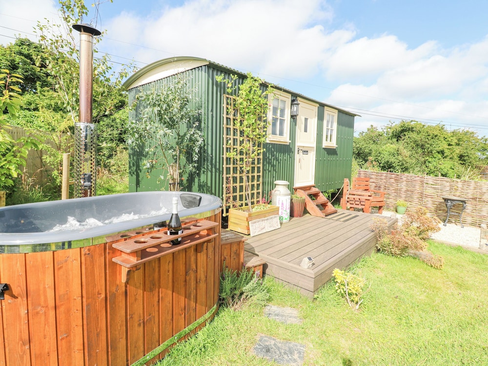 Foxglove - carbon neutral hotel in Camborne