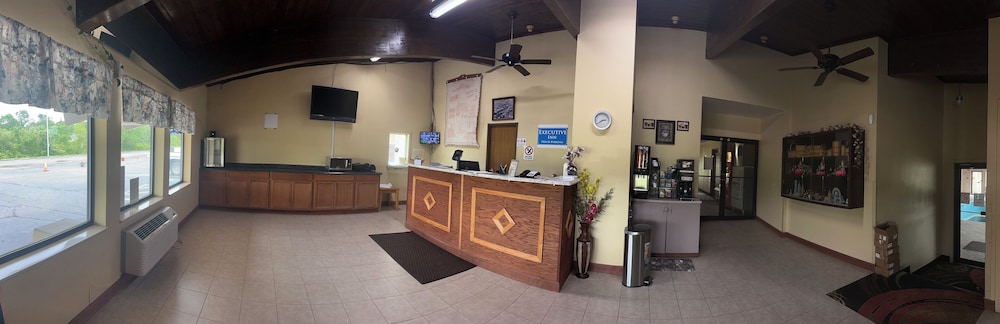 Rodeway Inn Zanesville OH — hotel in Zanesville