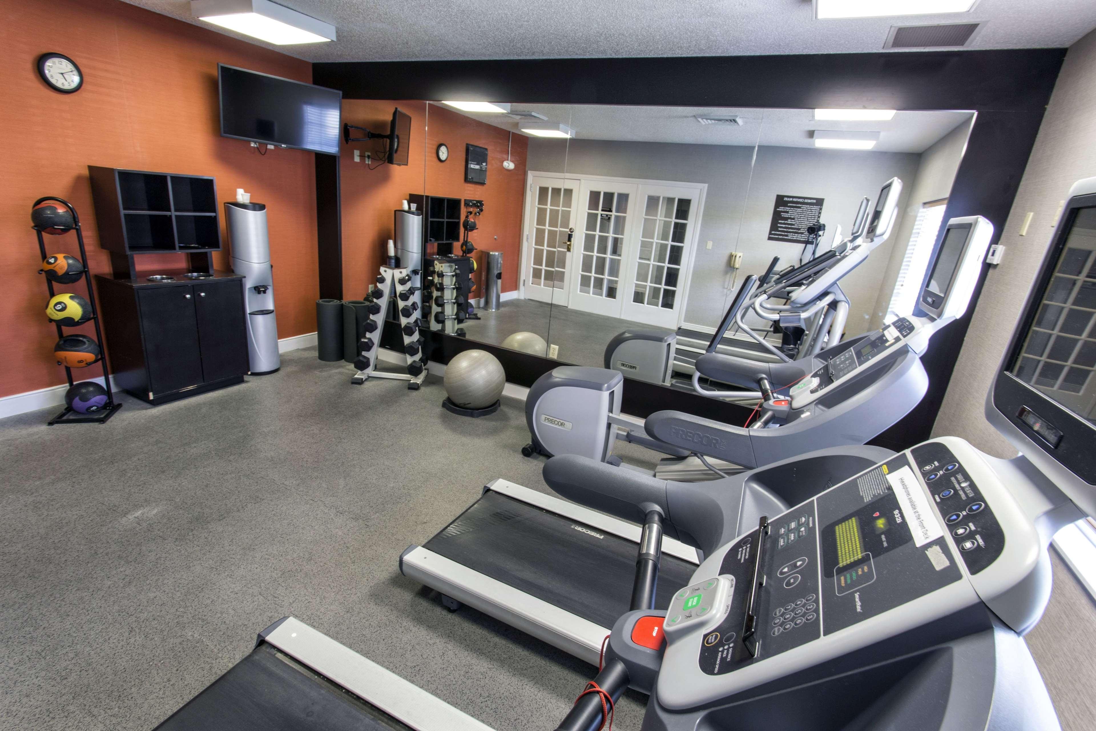Homewood Suites by Hilton Savannah - photo 20