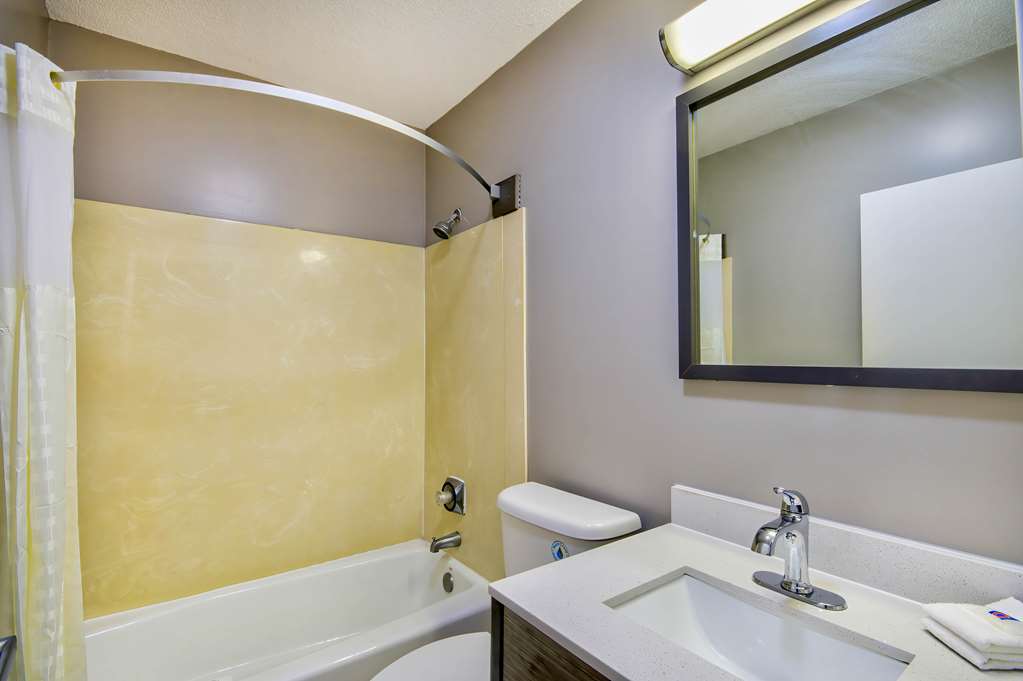 Motel 6 Jeffersonville In Louisville - photo 21
