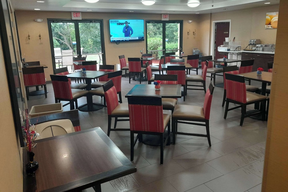Comfort Inn Duncansville Altoona - photo 30