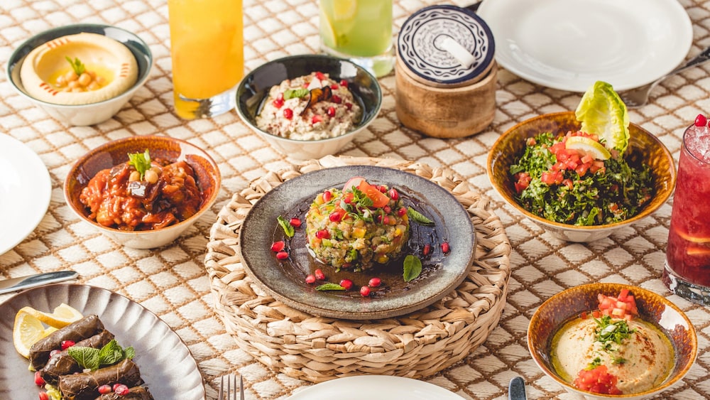 מזון ומשקאות