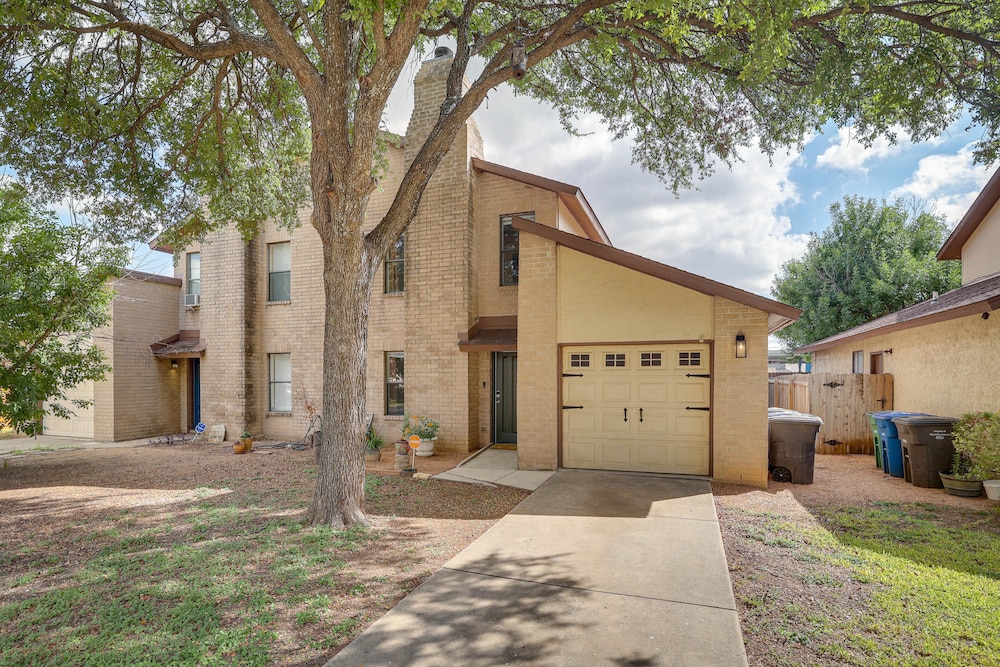 San Antonio Townhome 3 Mi to Lackland AFB - photo 20