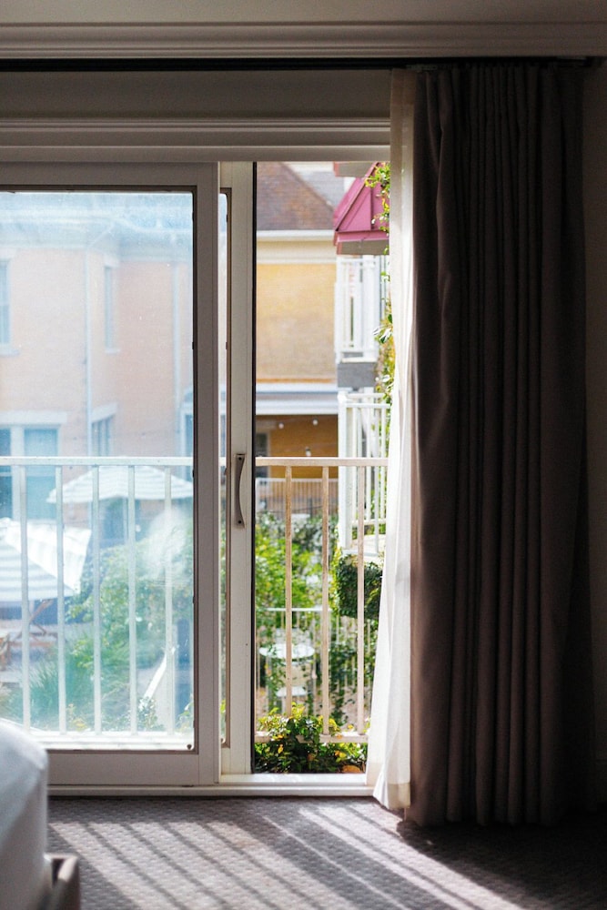 Hotel Ella - photo 37