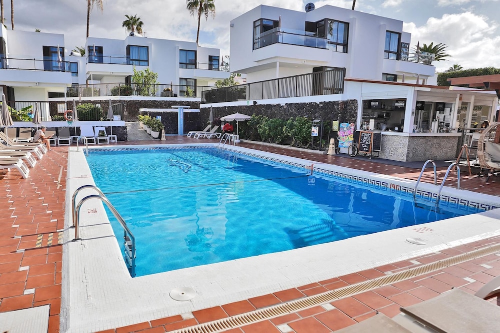 Coral Dreams in Adeje, Spain