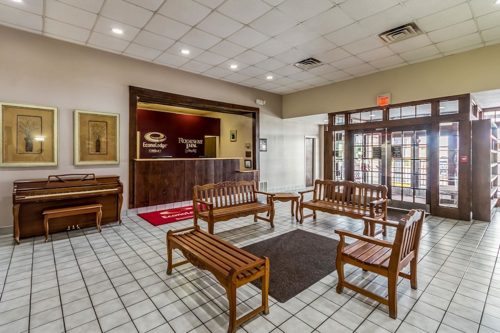 Smart Extended Stay - photo 3