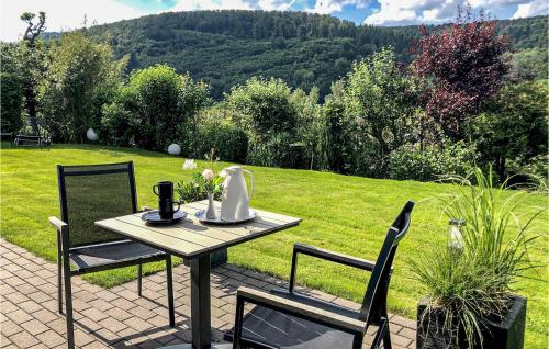 2 Bedroom Cozy Apartment In Bad Pyrmont — 4-Star Luxury Hotel in Bad Pyrmont, Germany