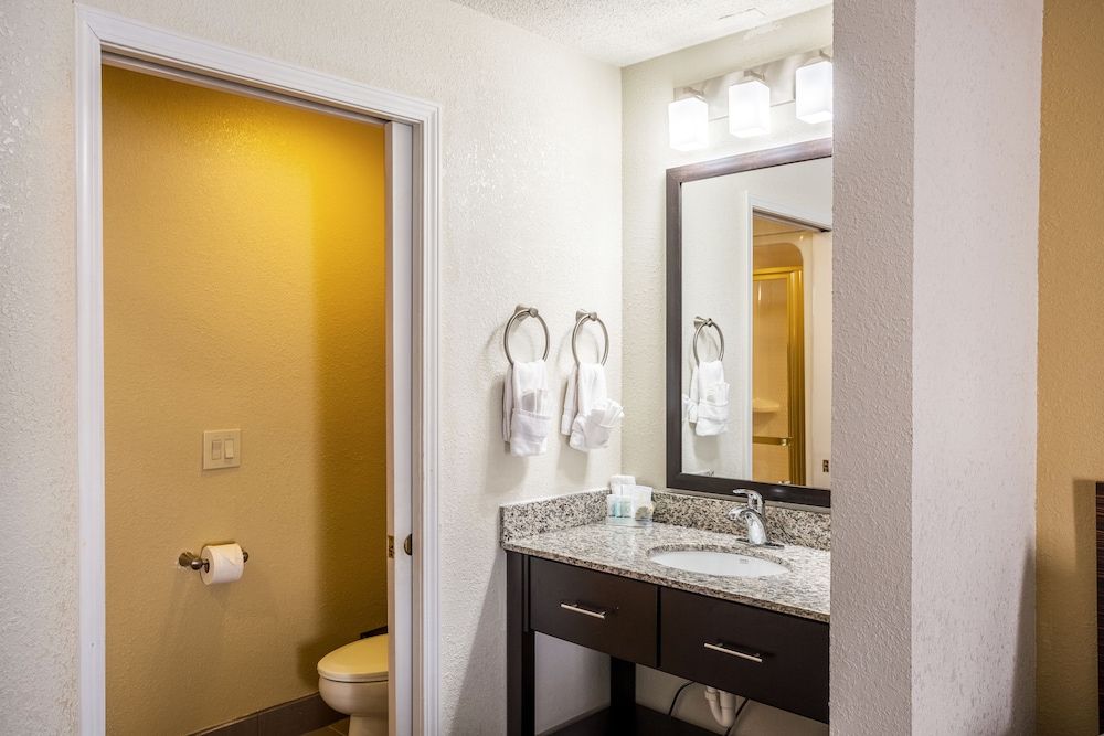 Wingate by Wyndham Owensboro - photo 41