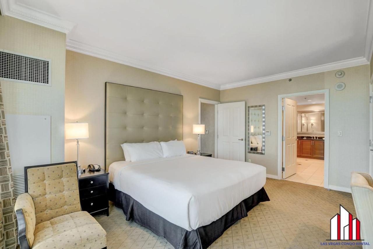 MGM Signature 07 620 1Br 2Ba Balcony Suite
