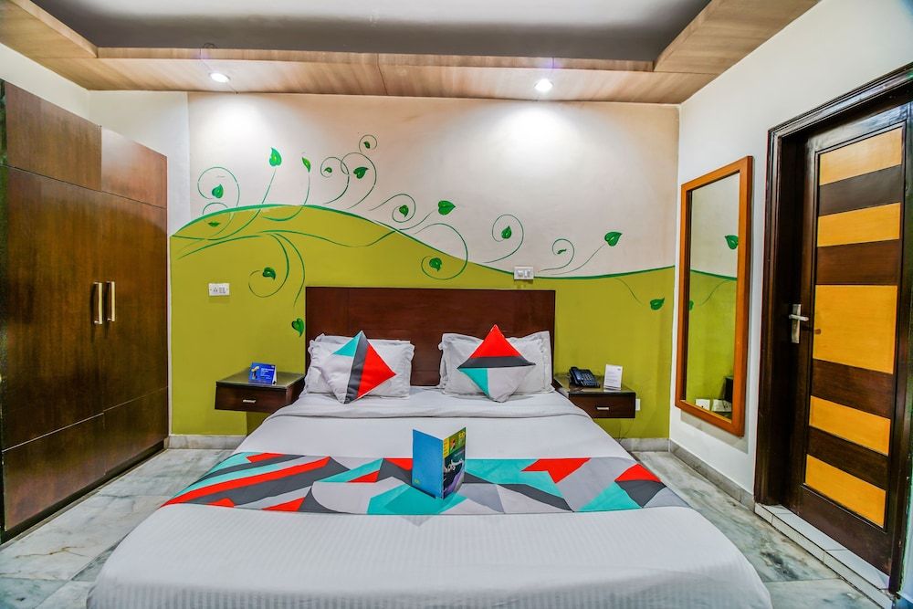 FabHotel Anand Villa